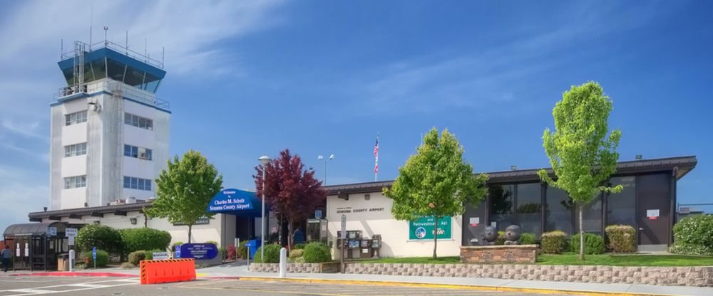 Sun Country STS Terminal – Charles M. Schulz–Sonoma County Airport