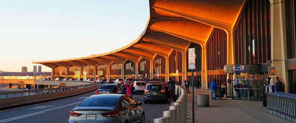 Sun Country EWR Terminal – Newark Liberty International Airport