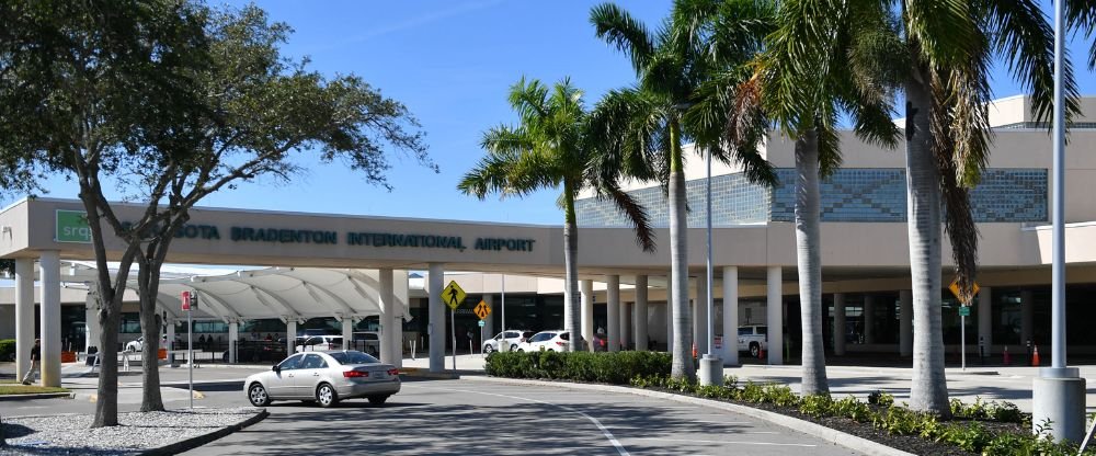 Delta Airlines SRQ Terminal – Sarasota Bradenton International Airport