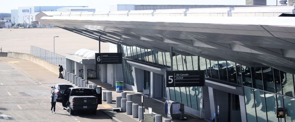 CommuteAir CLE Terminal – Cleveland Hopkins International Airport