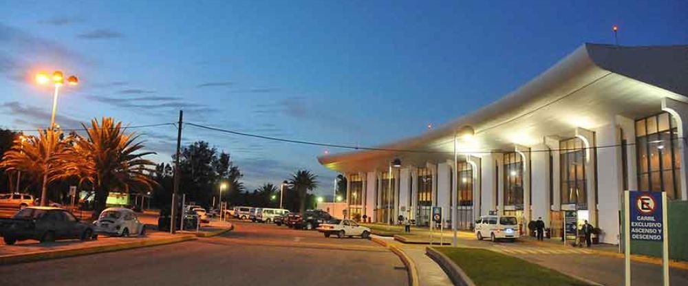 CommuteAir OAX Terminal – Oaxaca International Airport