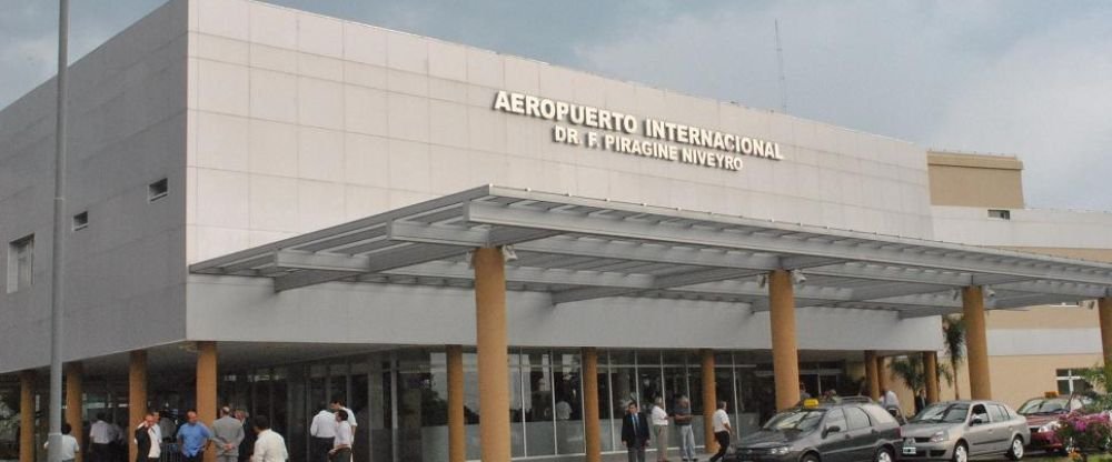 Aerolineas Argentinas Airlines CNQ Terminal – Doctor Fernando Piragine Niveyro International Airport