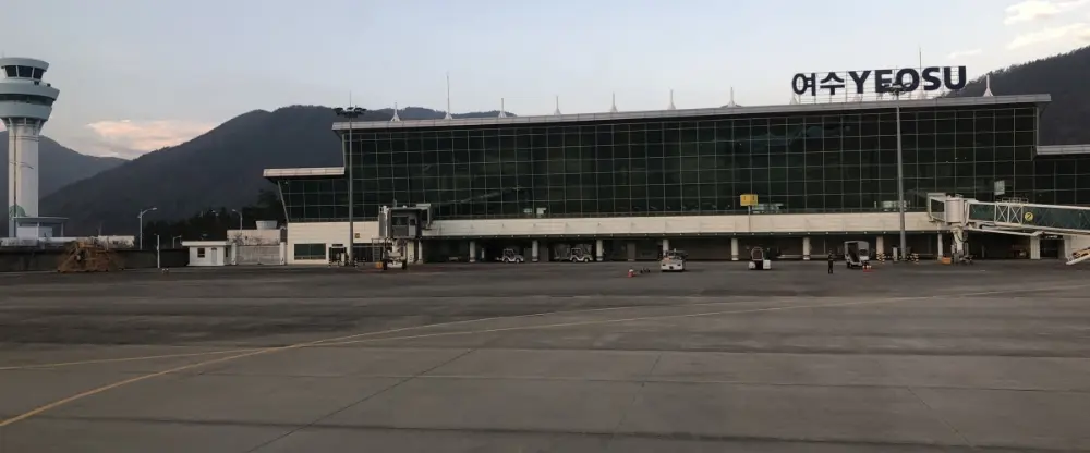 Asiana Airlines RSU Terminal – Yeosu Airport