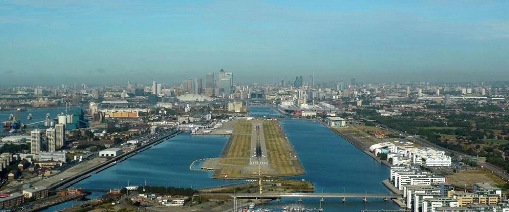 LOT Polish Airlines LCY Terminal – London City Airport