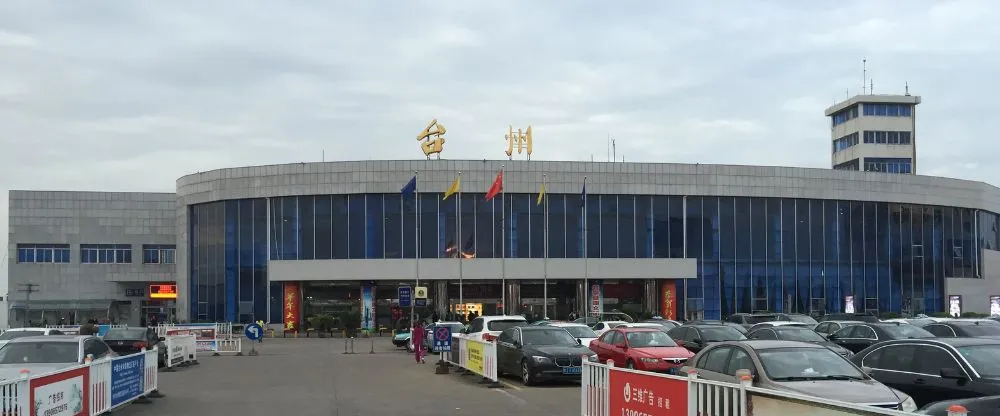 Colorful Guizhou Airlines HYN Terminal – Taizhou Luqiao Airport