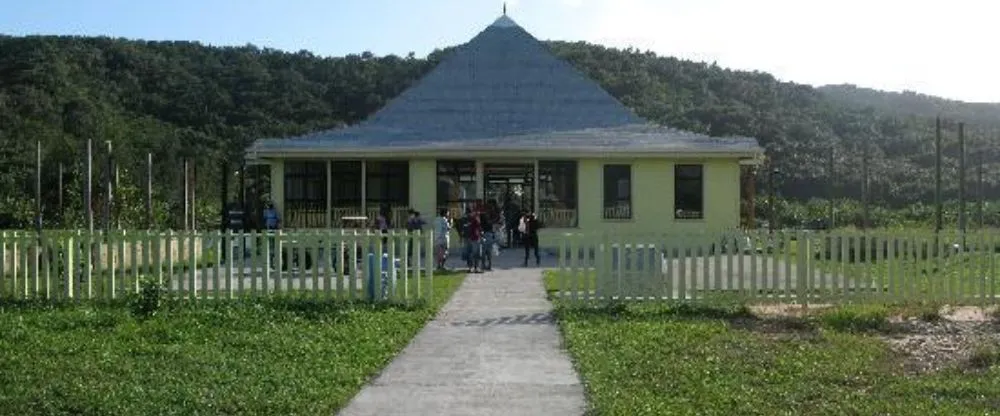 Lanhsa Airlines GJA Terminal – Guanaja Airport