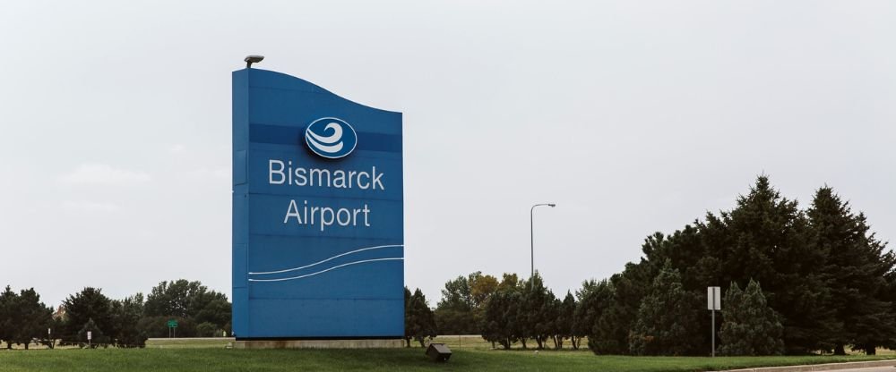 White Airways BIS Terminal – Bismarck Municipal Airport