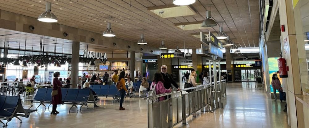 Binter Canarias Airlines TFN Terminal – Tenerife North Airport