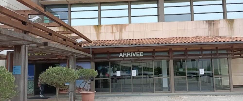 EasyJet Airlines TLS Terminal – Toulouse-Blagnac Airport